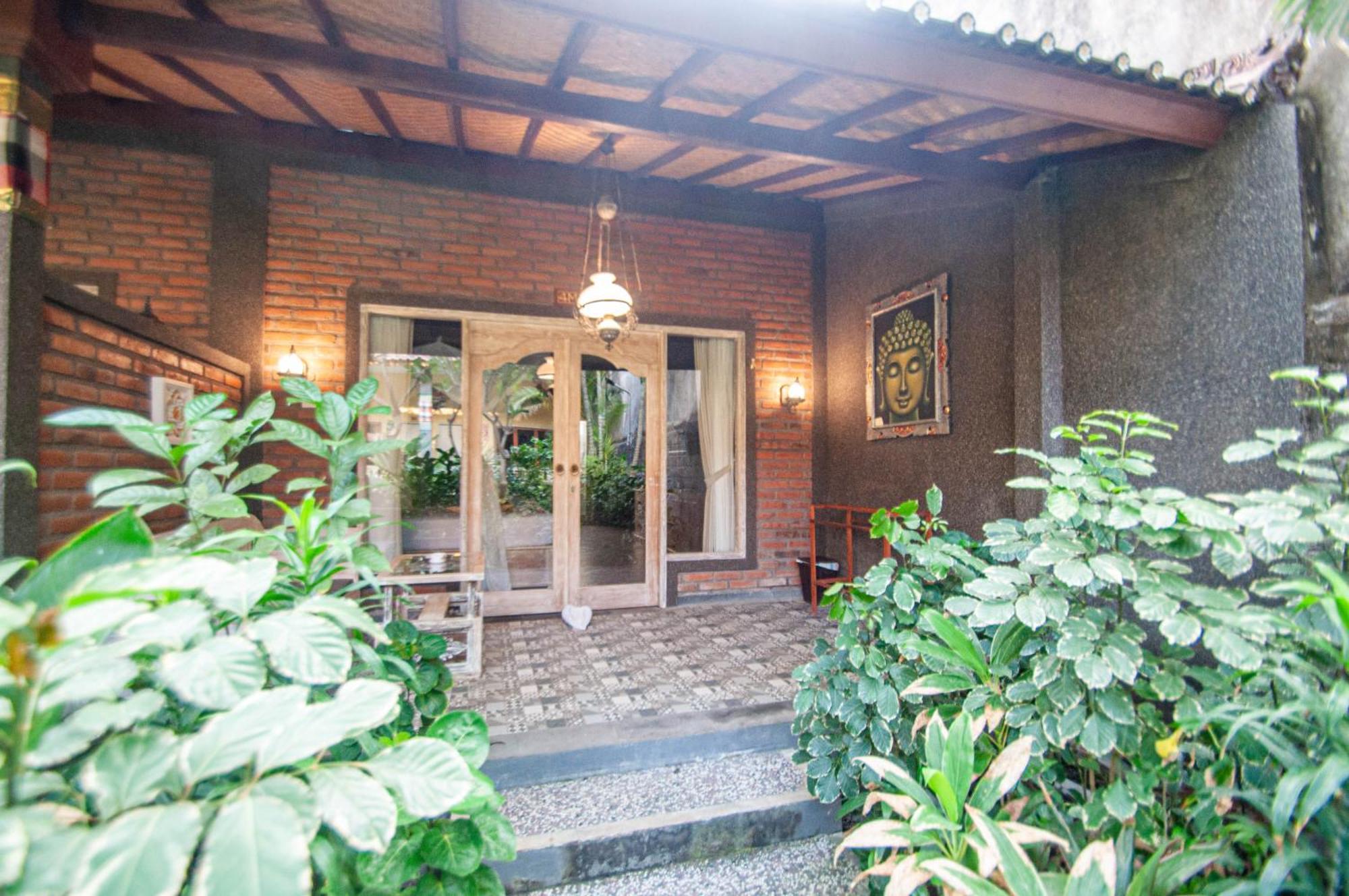 Kubuku Eco Dive Lodge And Yoga Pemuteran Eksteriør bilde