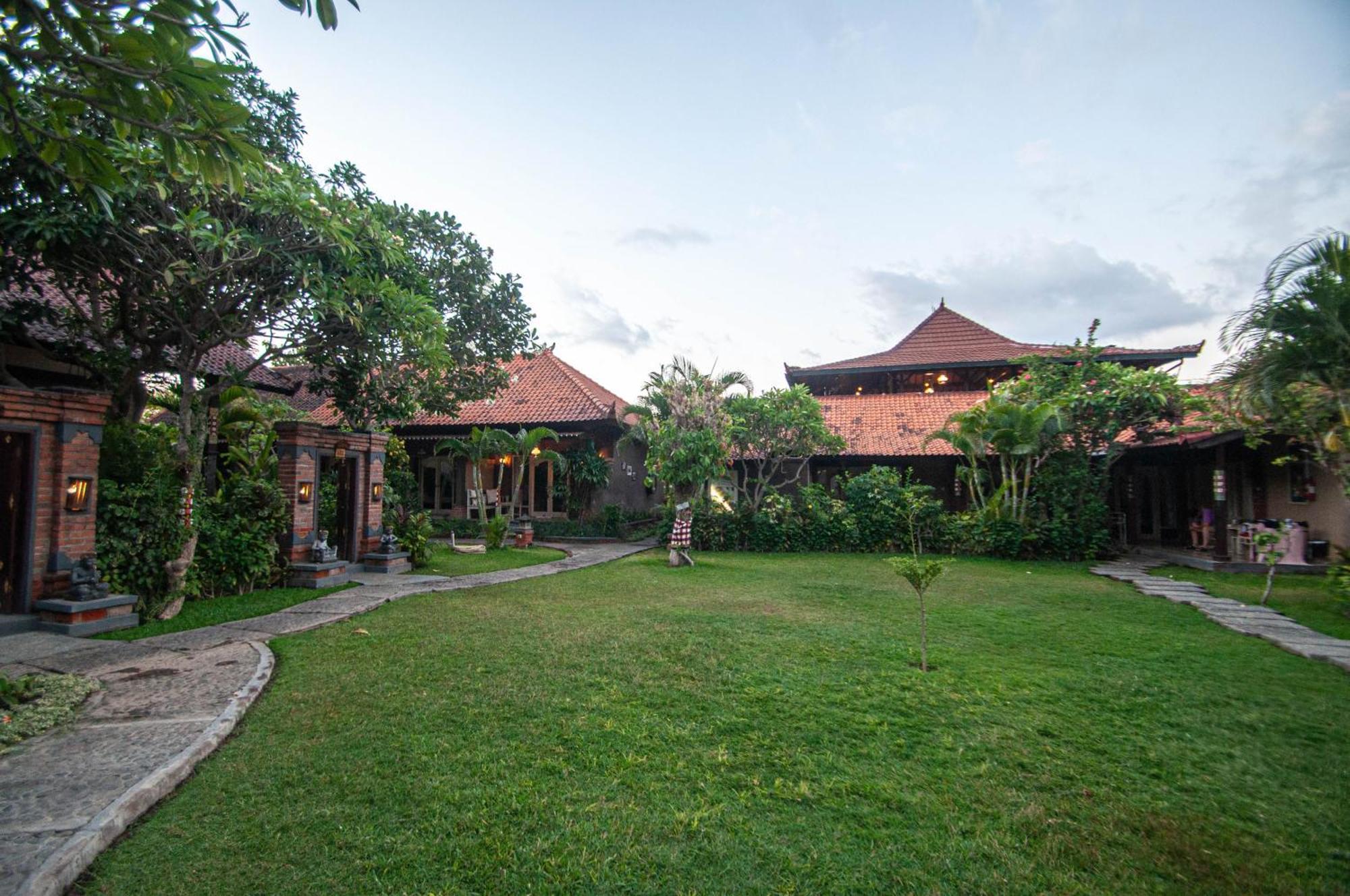 Kubuku Eco Dive Lodge And Yoga Pemuteran Eksteriør bilde