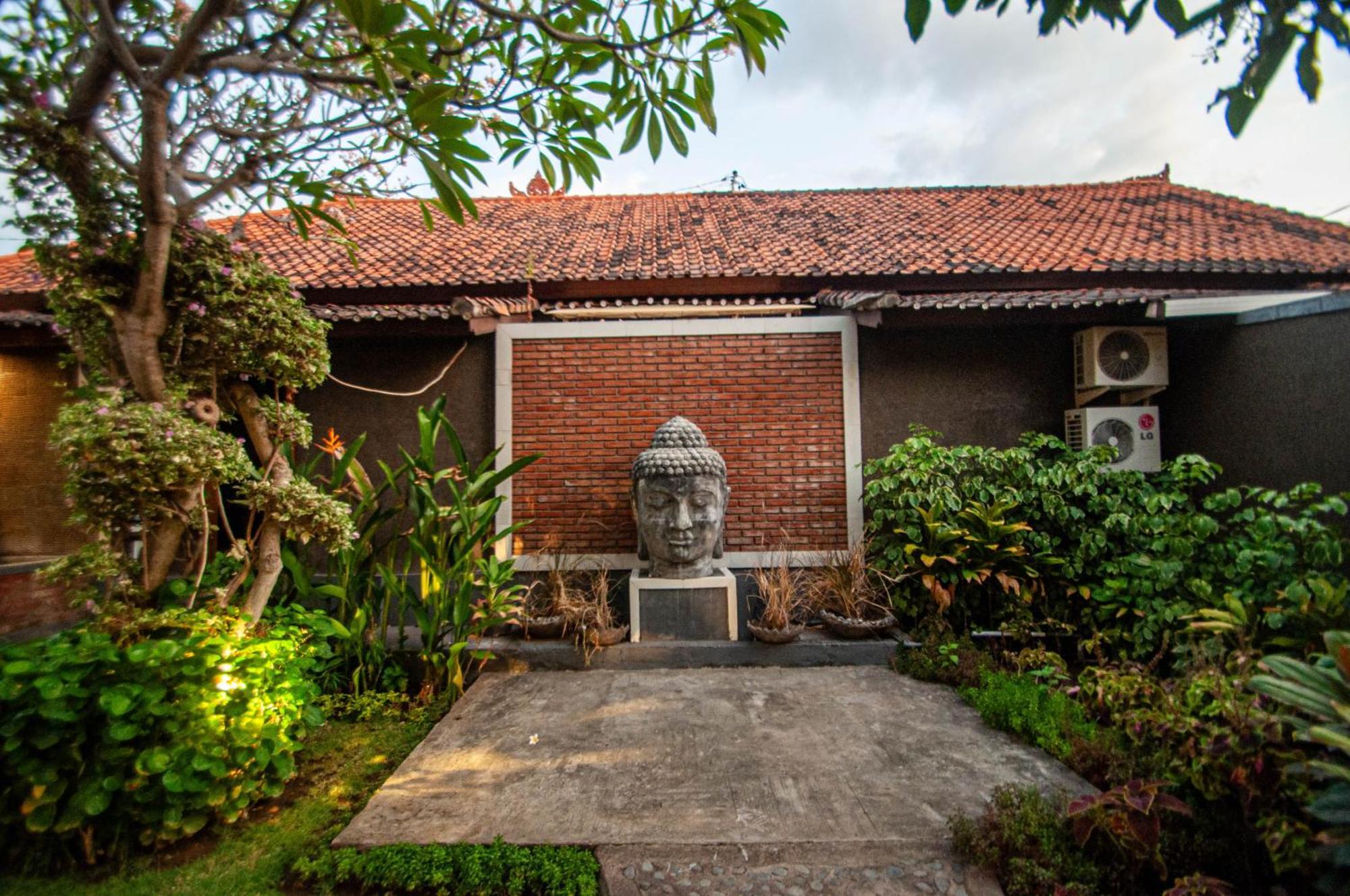 Kubuku Eco Dive Lodge And Yoga Pemuteran Eksteriør bilde